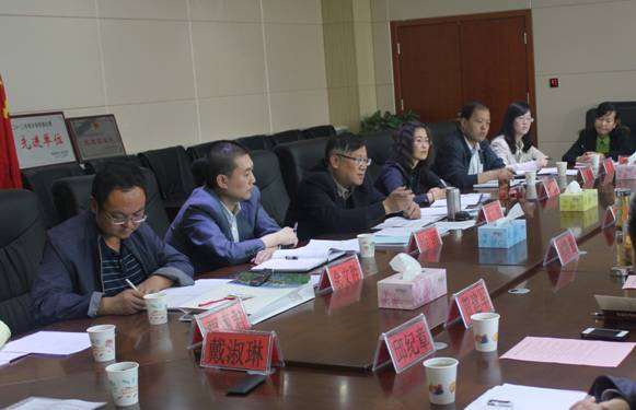 協(xié)調(diào)對(duì)接，有序推進(jìn)保稅物流中心項(xiàng)目建設(shè)